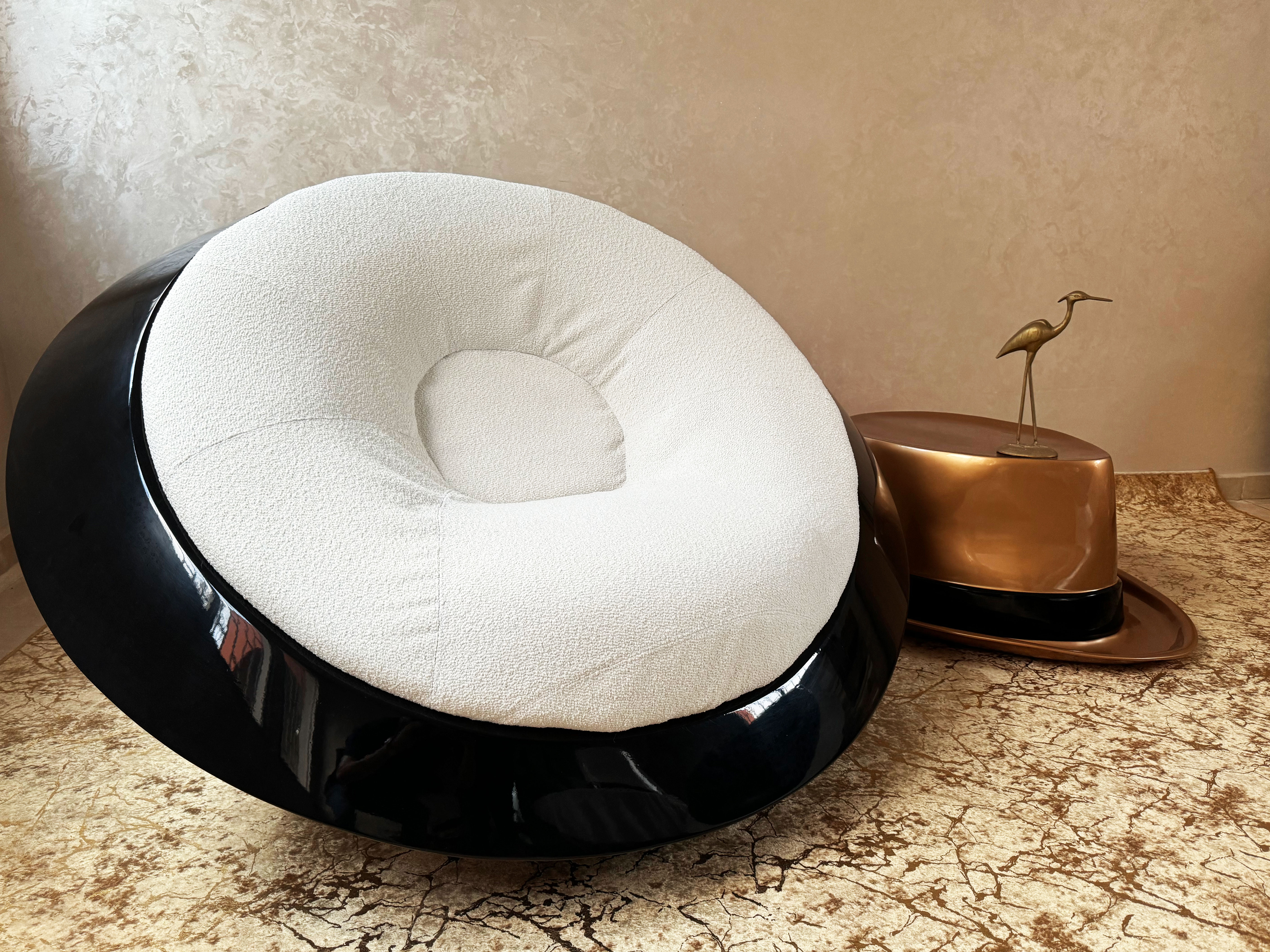 SHIELD Chair
