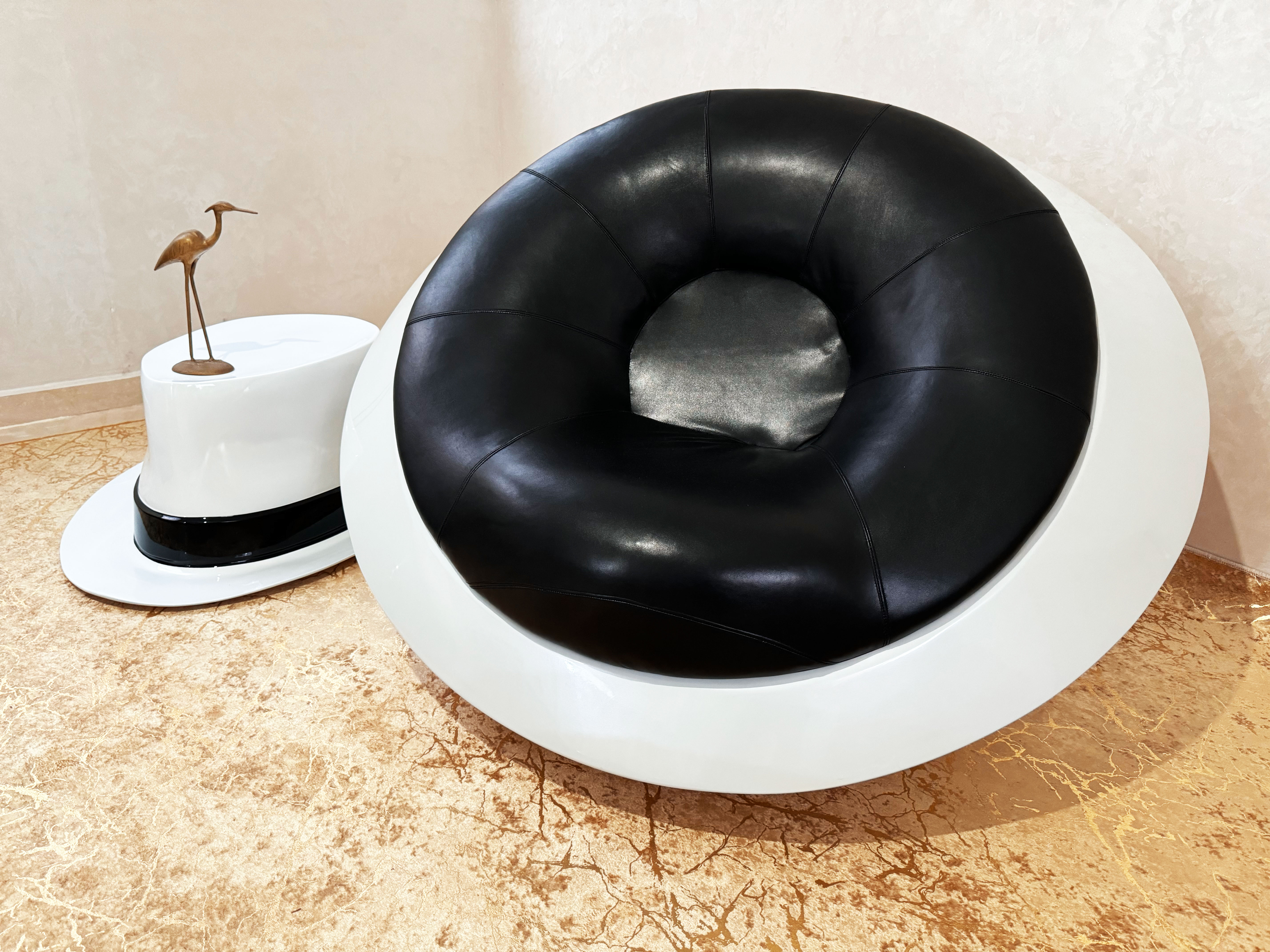 SHIELD Chair